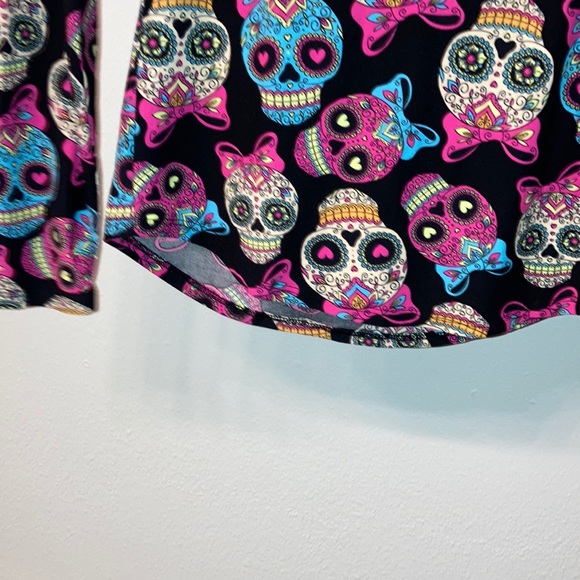 NoBoundaries fitted Dia de los Muertos skull top L - Picture 4 of 6